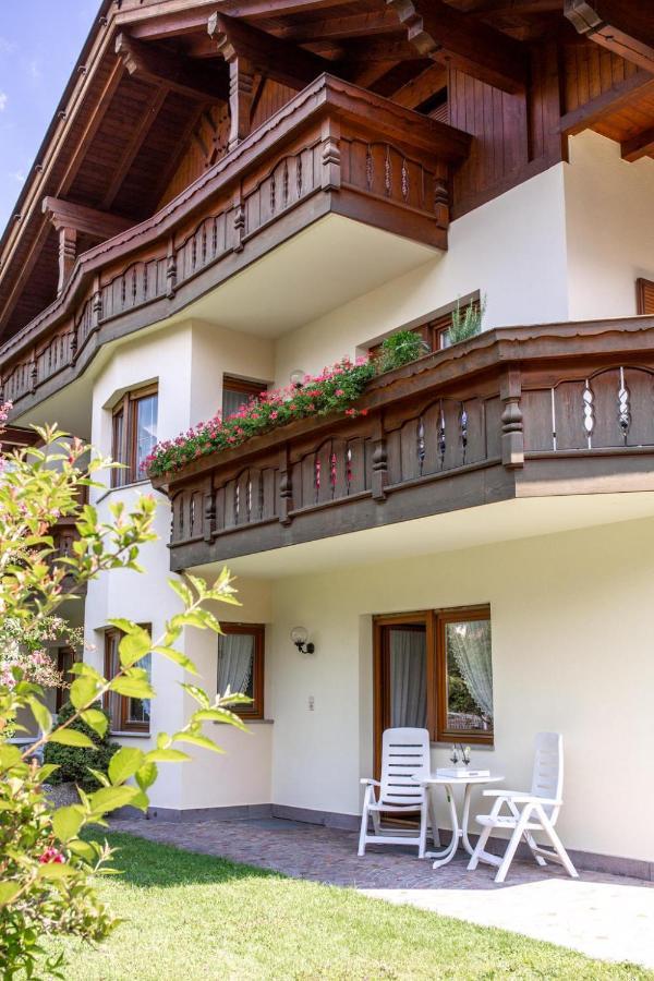 פלאוס Mayr Apartments מראה חיצוני תמונה