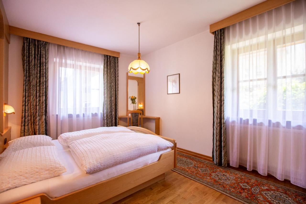 פלאוס Mayr Apartments מראה חיצוני תמונה
